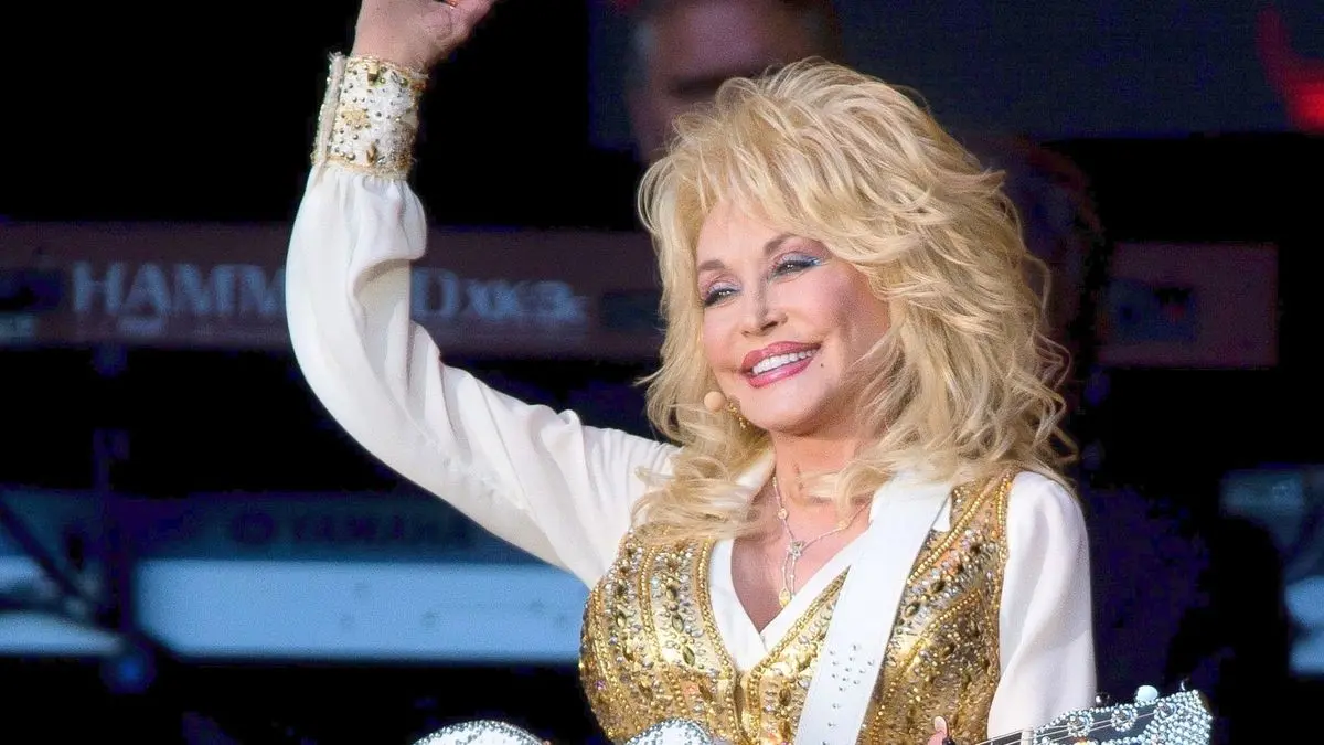 wie alt ist dolly parton