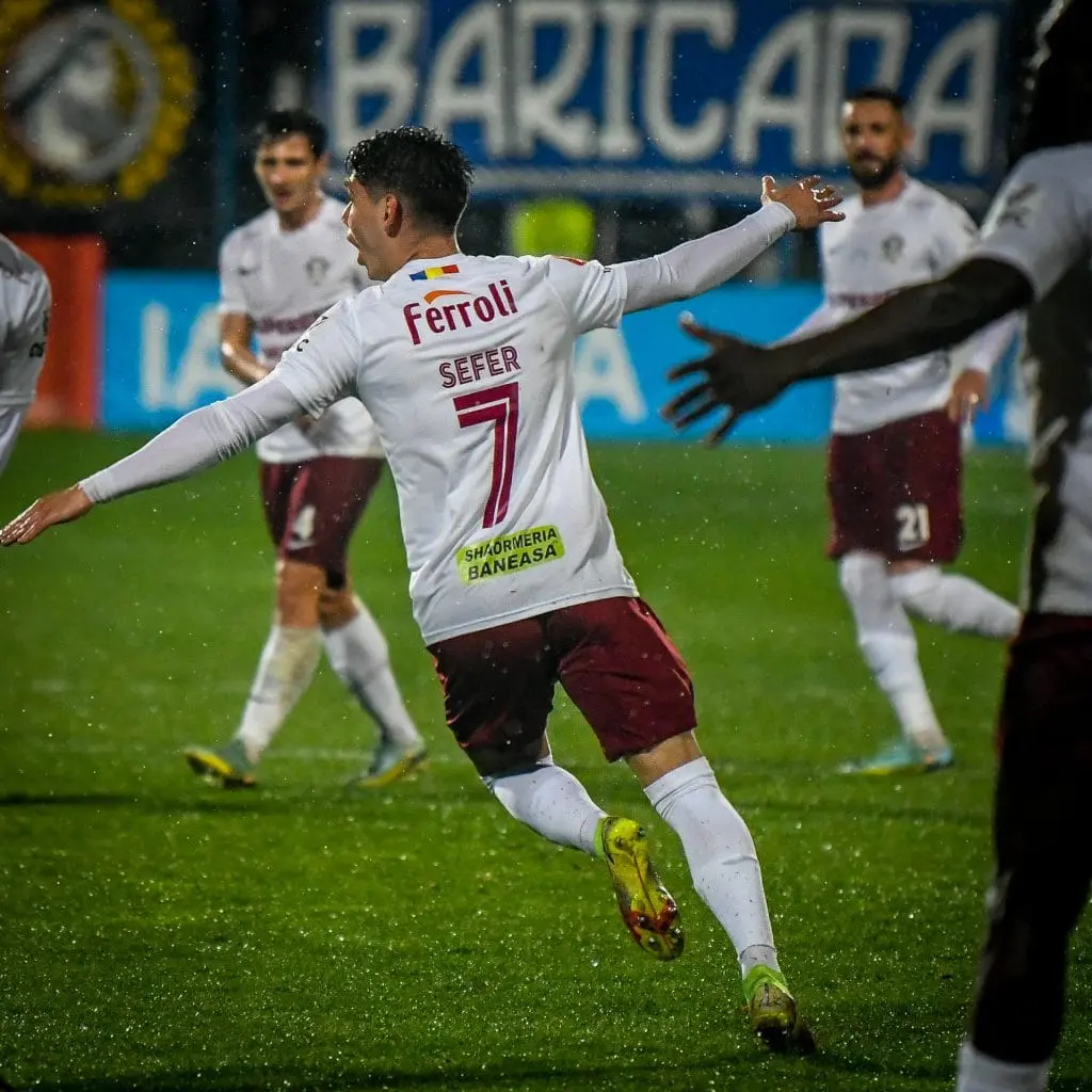 farul constan a rapid bucure ti