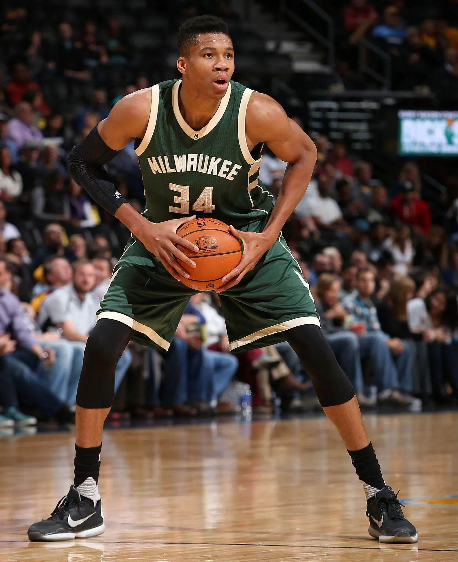 giannis antetokounmpo