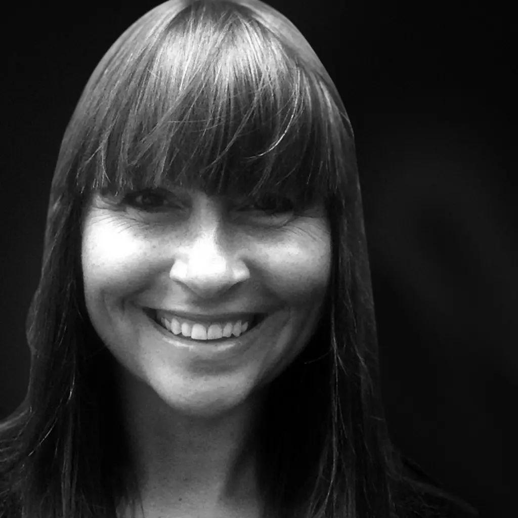 julia sauter