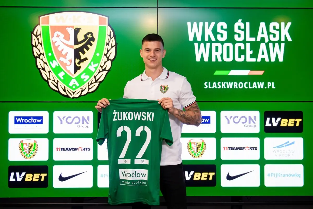 mateusz ukowski
