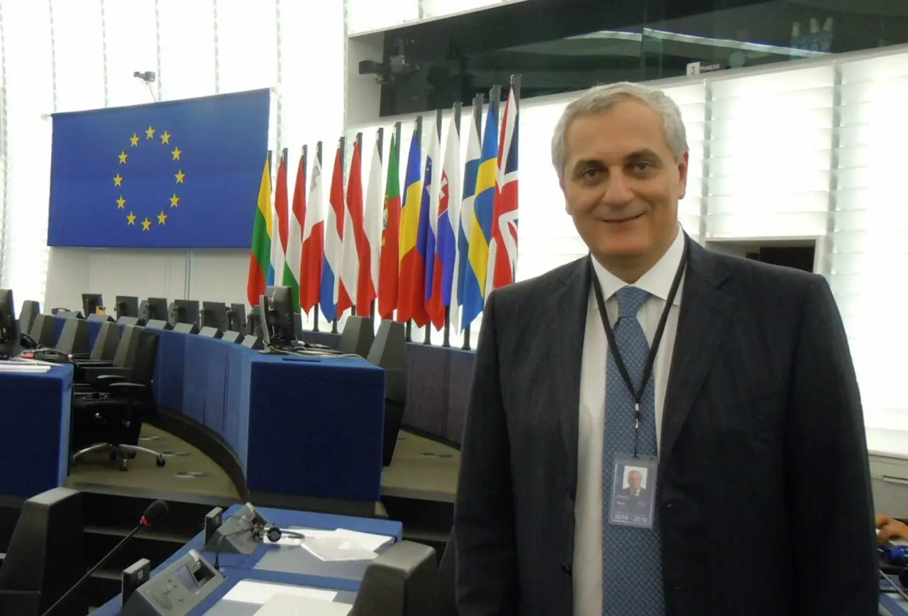 nicola caputo