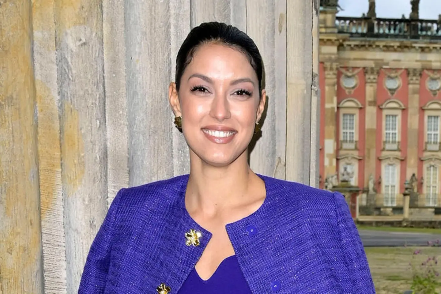 rebecca mir