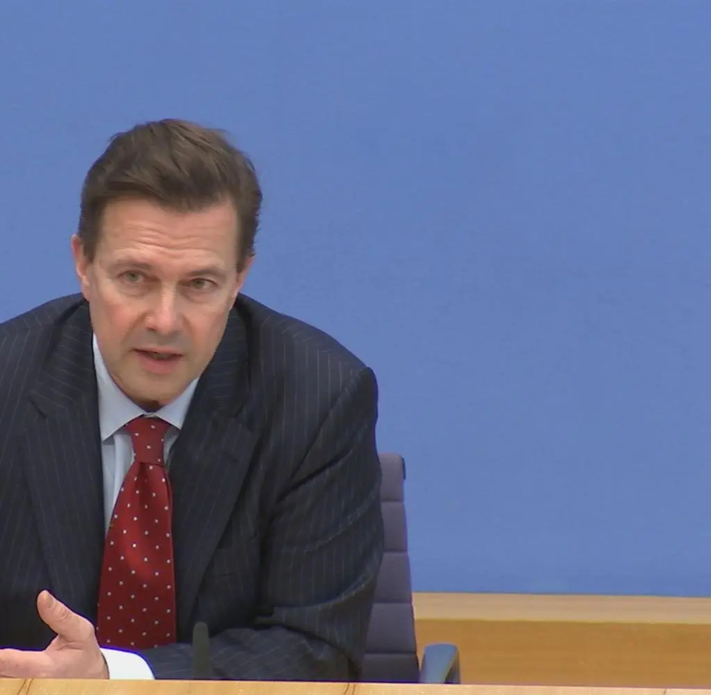 steffen seibert