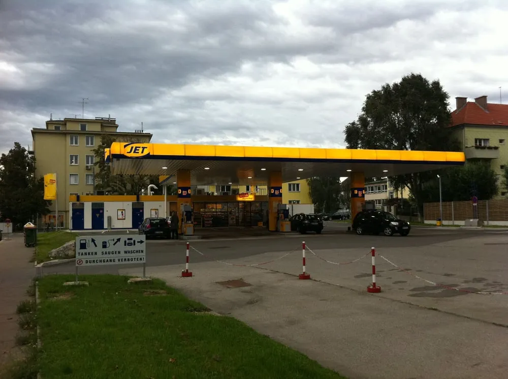 fpö tankstelle wien — AT news