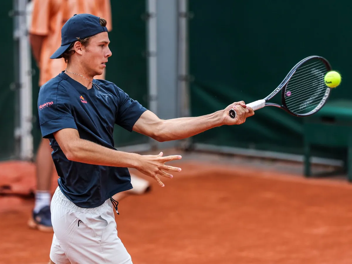 joel schwärzler — AT news