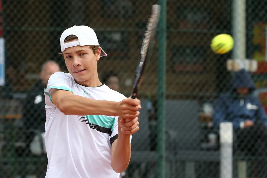 joel schwärzler — AT news