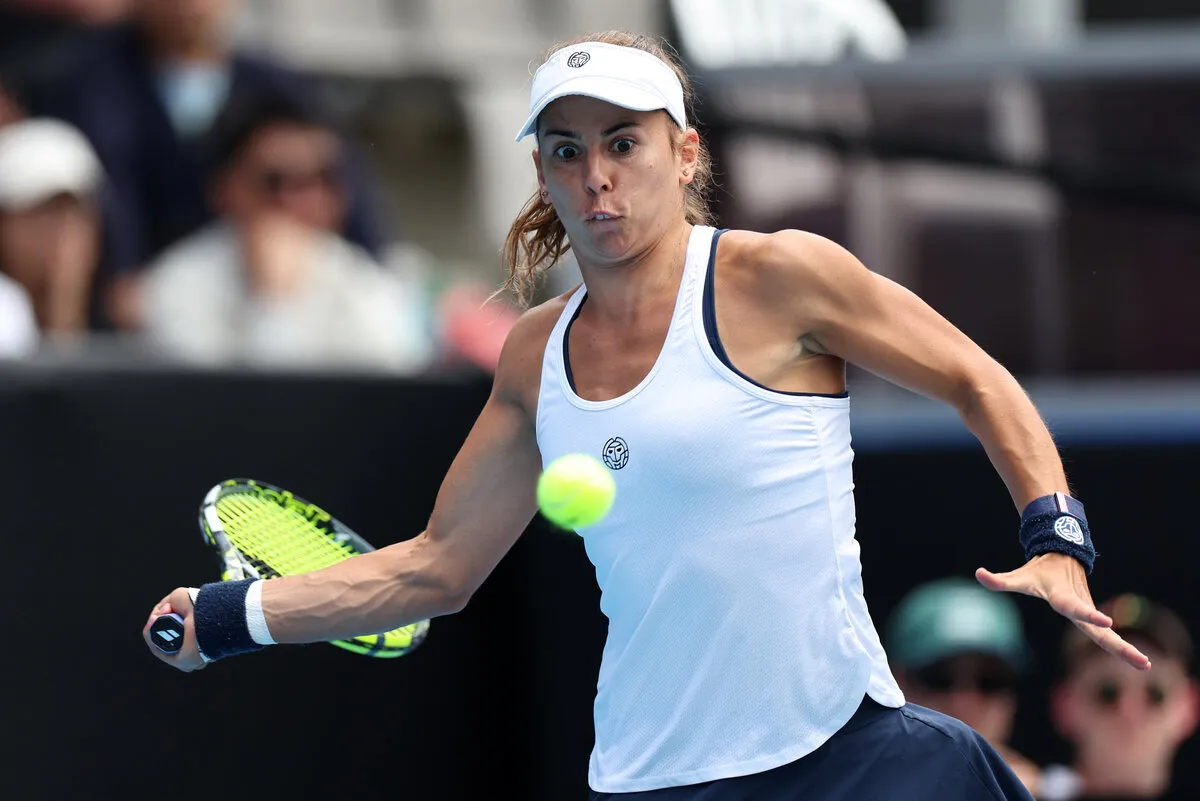 julia grabher — AT news