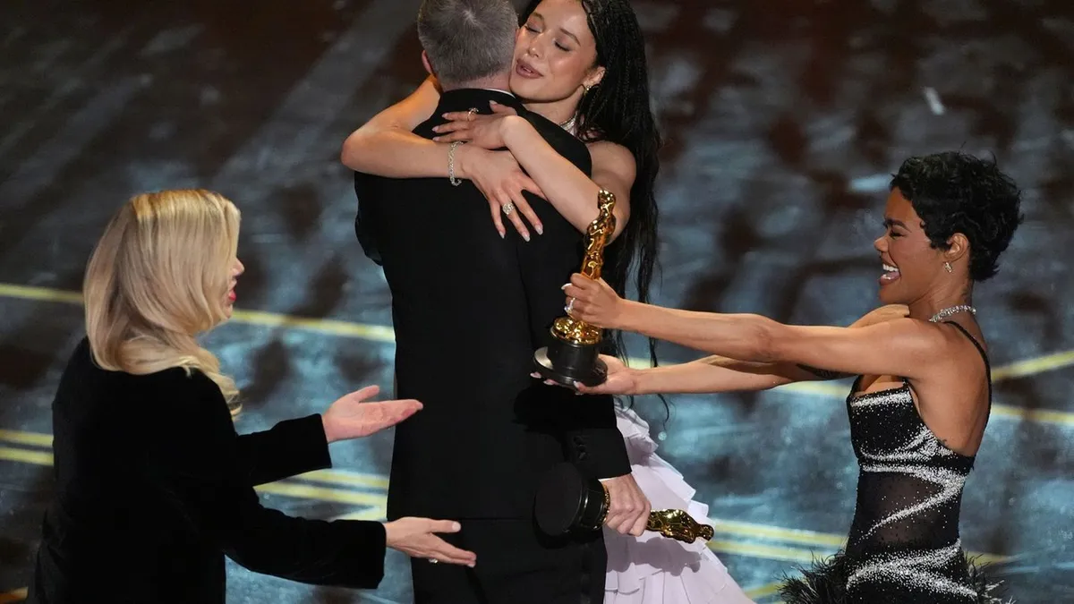 robert redford — AT news