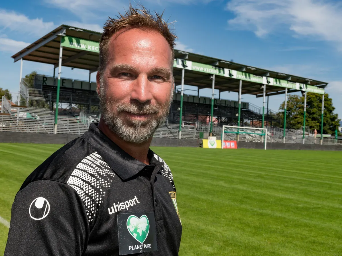 roman mählich — AT news