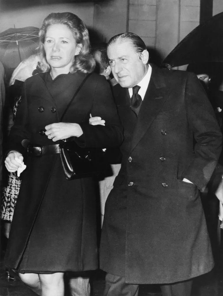 athina onassis — AT news