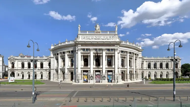 burgtheater — AT news