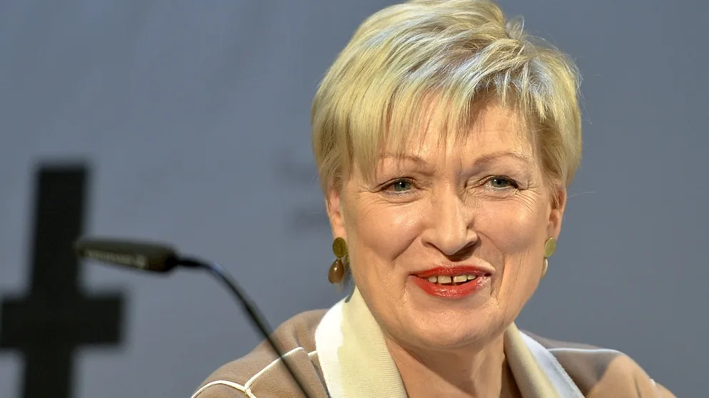 karin bergmann — AT news