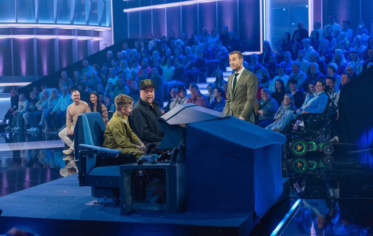 klein gegen groß — AT news