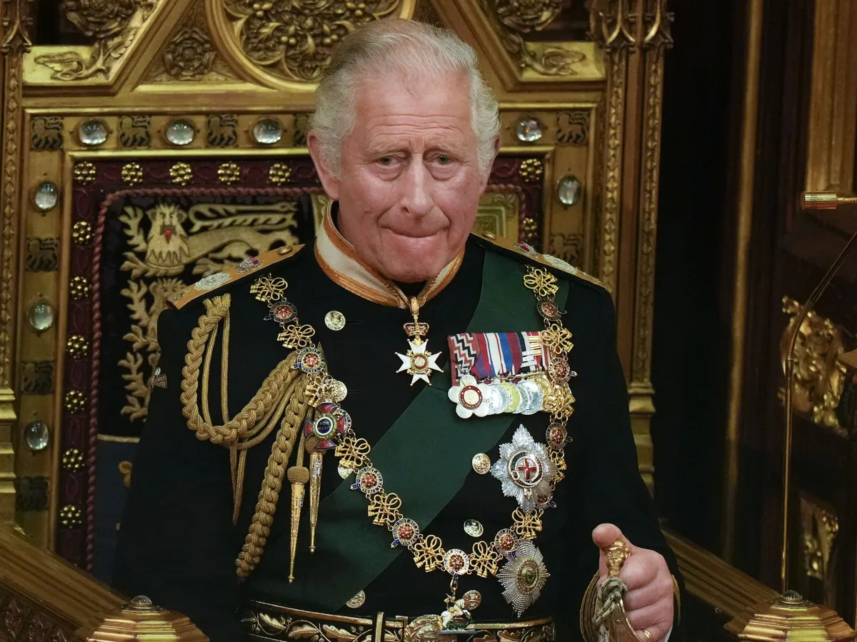 könig charles iii. — AT news