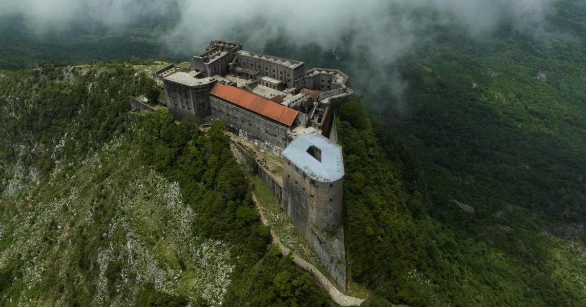 massenpanik — AT news