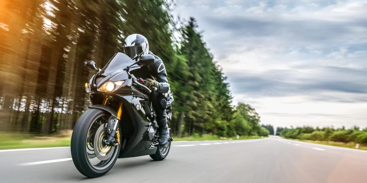 motorradfahrer — AT news