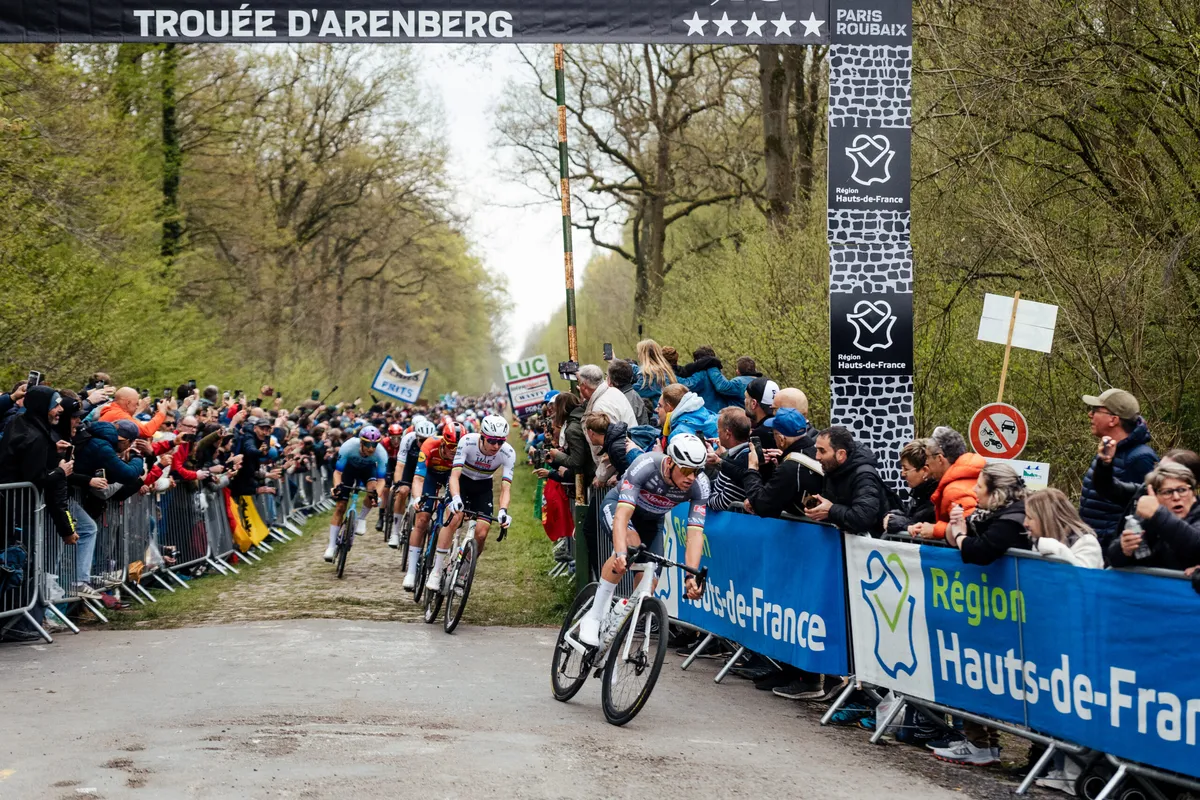paris roubaix — AT news