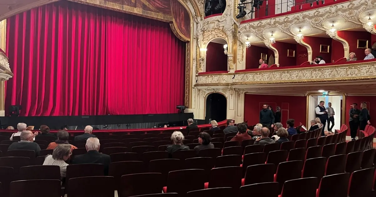 salzburger landestheater — AT news