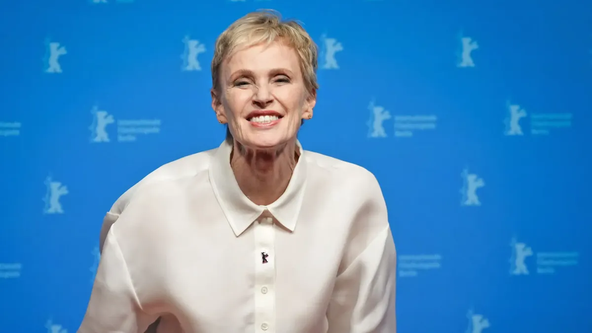 siri hustvedt — AT news