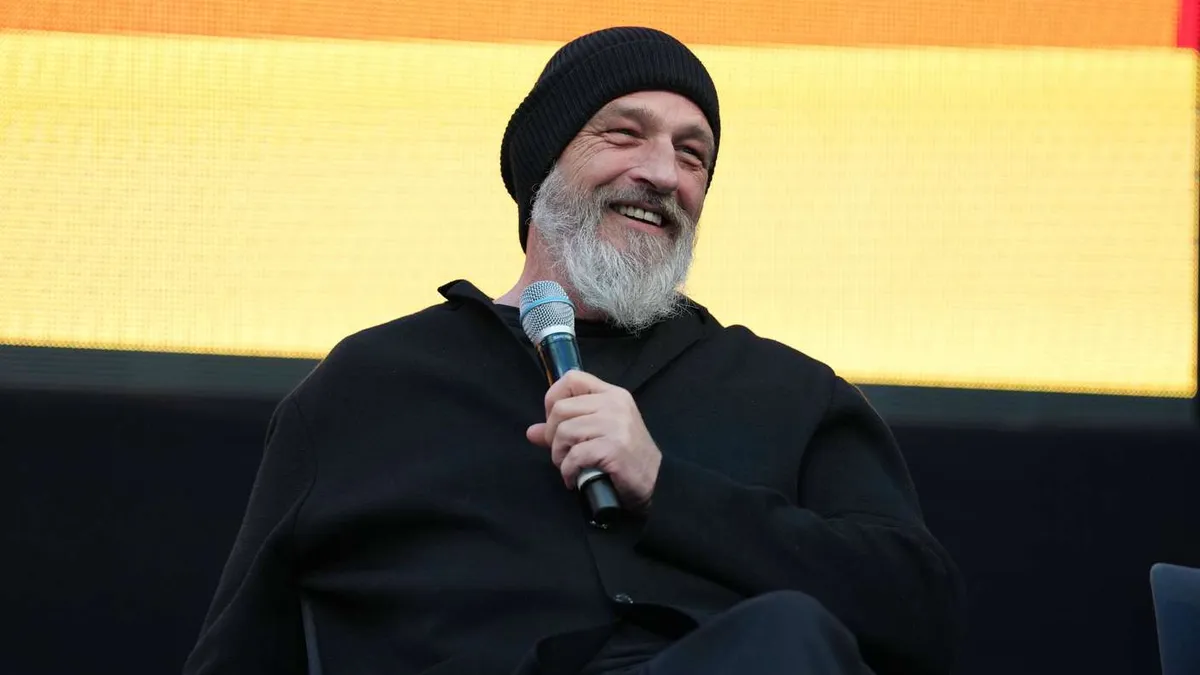 torsten sträter — AT news