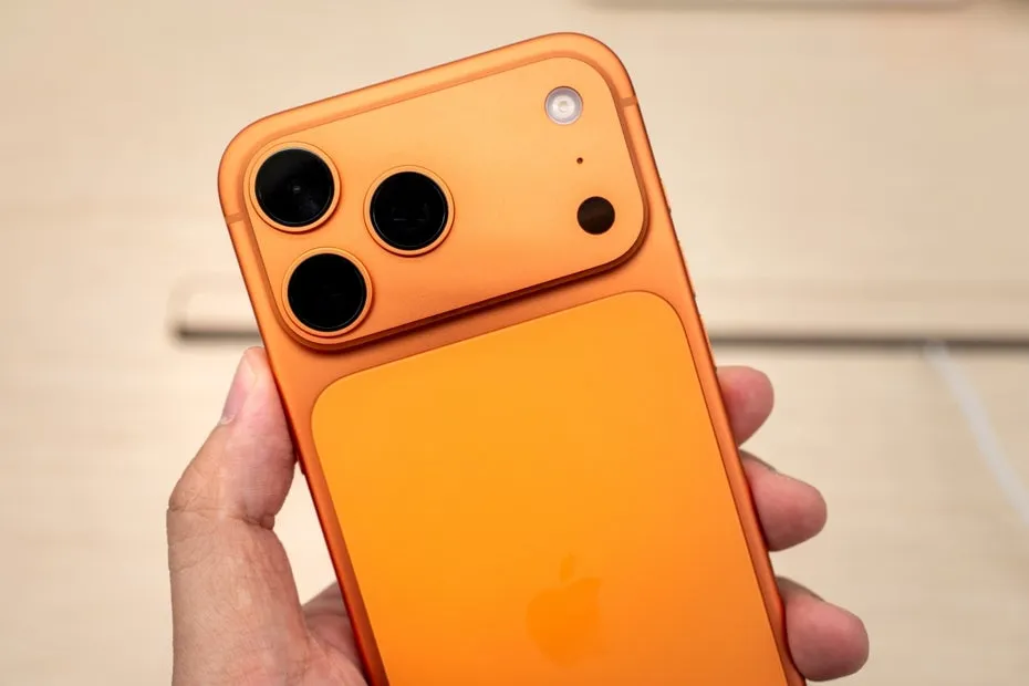 apple iphone 18 pro — AT news