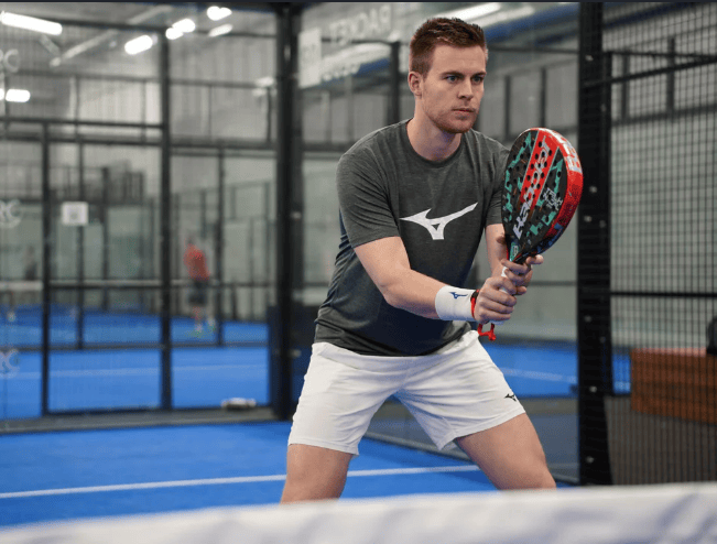 Padle Tennis in Österreich Regeln, Ausrüstung und Einstieg image 2